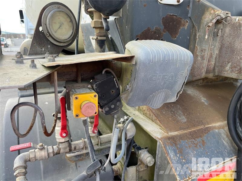 Cifa SL10 16.2 m3 T/A Mixer Trailer شاحنات أخرى