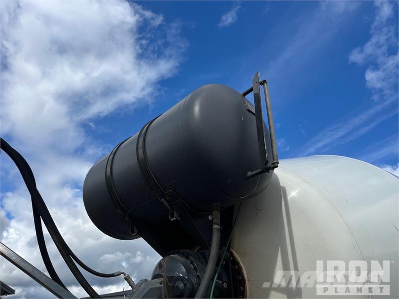 Cifa SL10 16.2 m3 T/A Mixer Trailer شاحنات أخرى