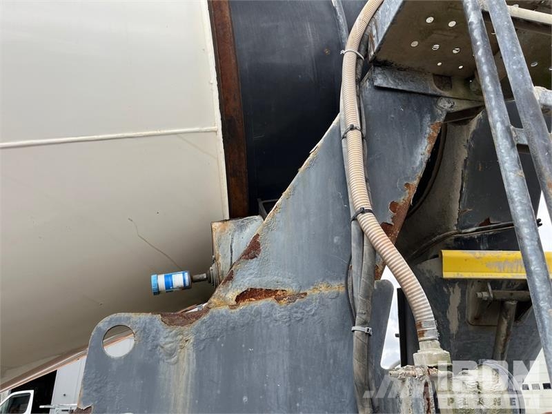 Cifa SL10 16.2 m3 T/A Mixer Trailer شاحنات أخرى