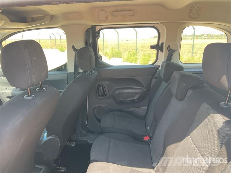 Citroën Berlingo 5 Passenger Van Panel vans