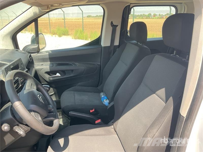 Citroën Berlingo 5 Passenger Van Panel vans