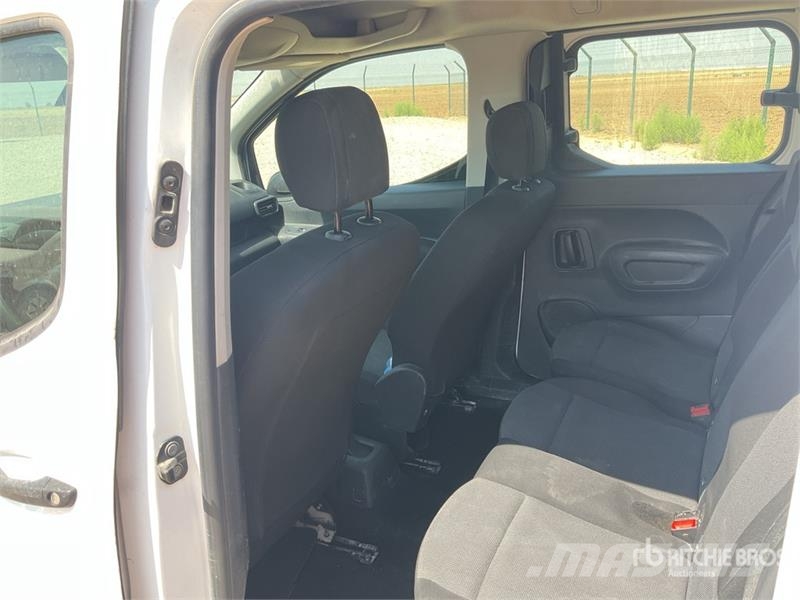 Citroën Berlingo 5 Passenger Van Panel vans