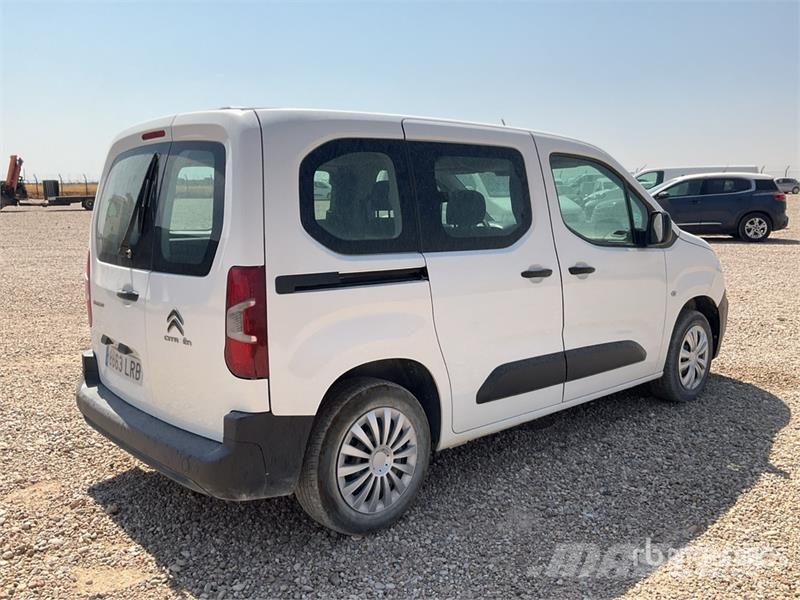 Citroën Berlingo 5 Passenger Van Panel vans