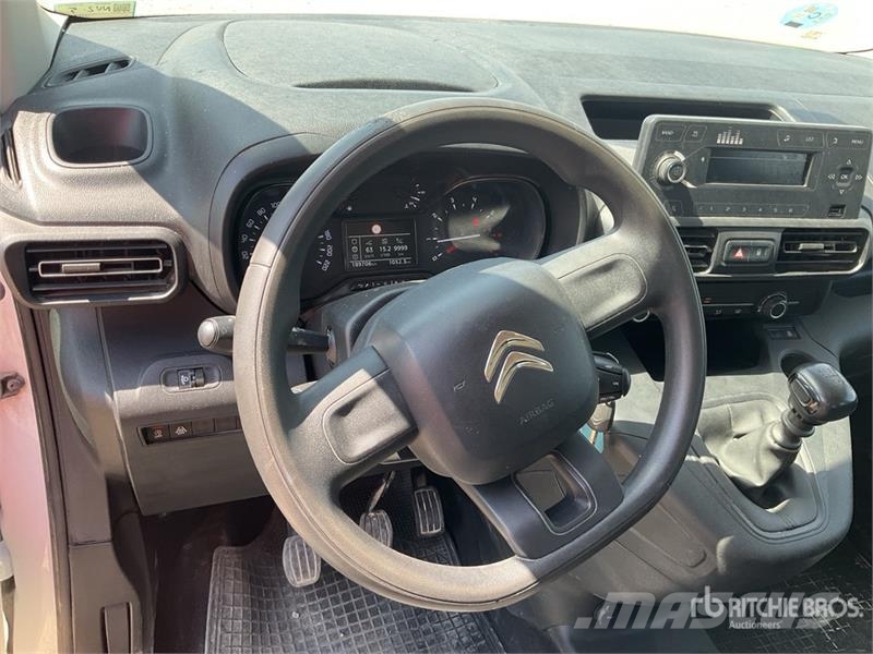 Citroën Berlingo 5 Passenger Van Panel vans