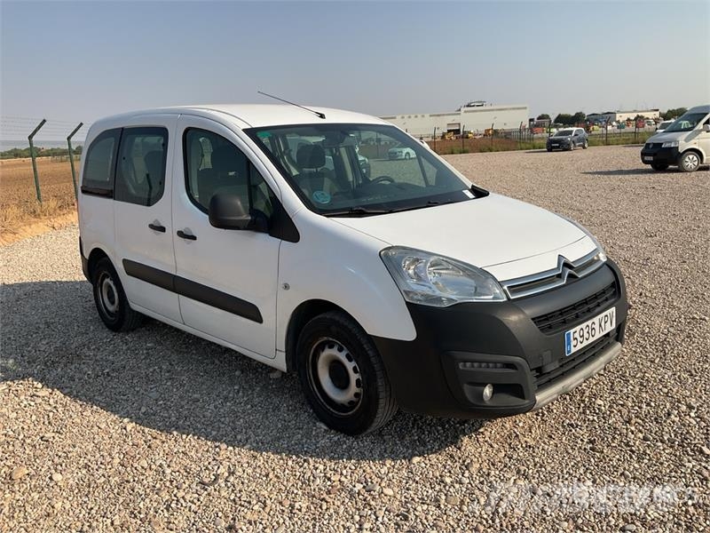Citroën Berlingo 5 Passenger Van Panel vans
