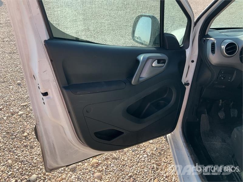 Citroën Berlingo 5 Passenger Van Panel vans