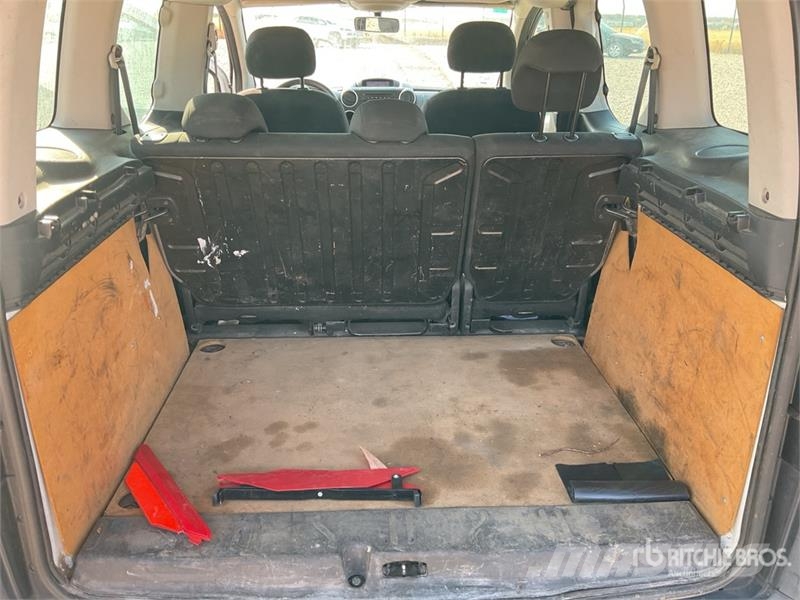 Citroën Berlingo 5 Passenger Van Panel vans
