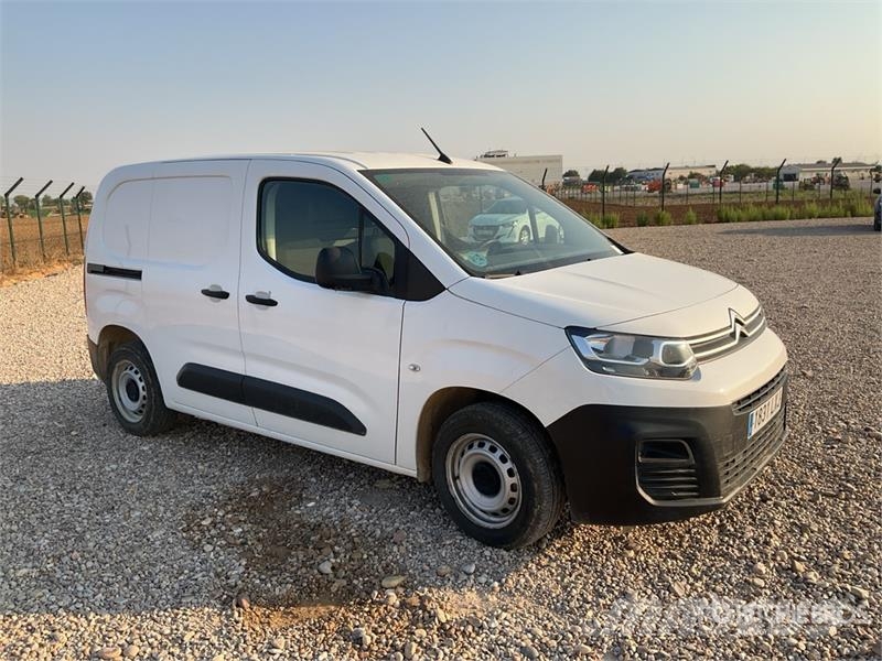 Citroën Berlingo Cargo Van Panel vans