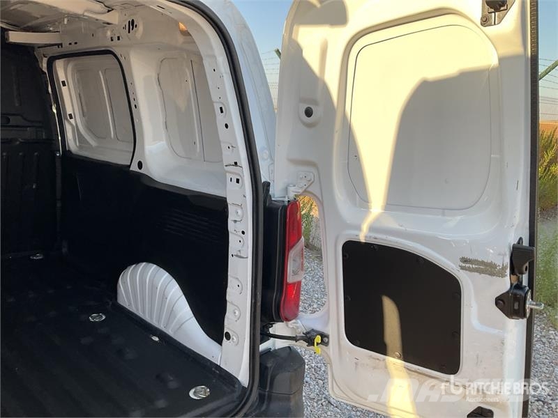 Citroën Berlingo Cargo Van Κλούβες με συρόμενες πόρτες