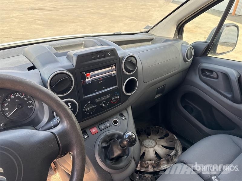 Citroën Berlingo Dangel 4x4 Vehicule Utilitaire Cargo Van Furgonetas /Furgón