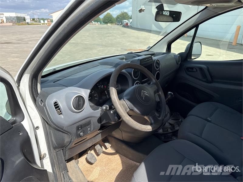 Citroën Berlingo Dangel 4x4 Vehicule Utilitaire Cargo Van Furgonetas /Furgón