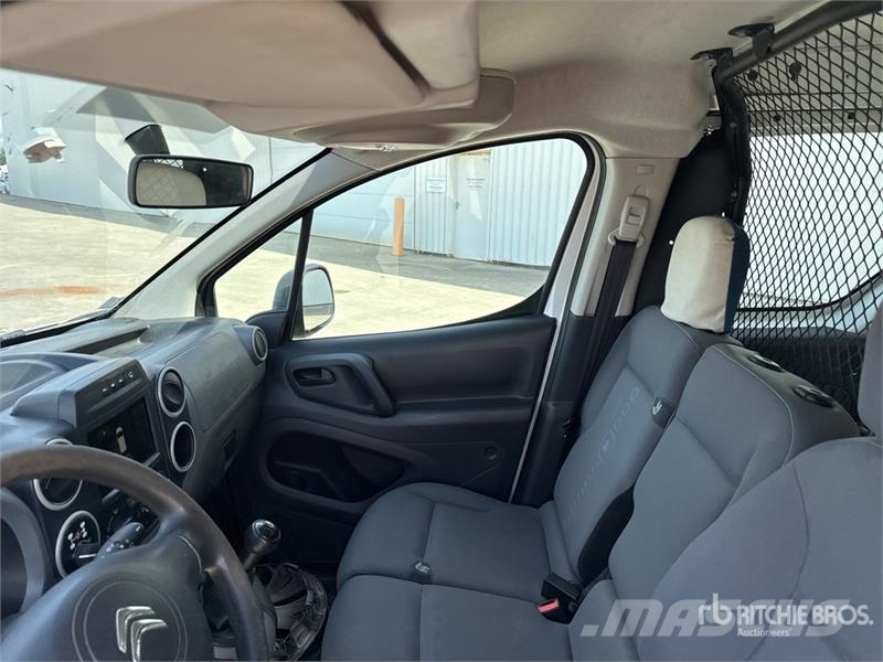 Citroën Berlingo Dangel 4x4 Vehicule Utilitaire Cargo Van Furgonetas /Furgón