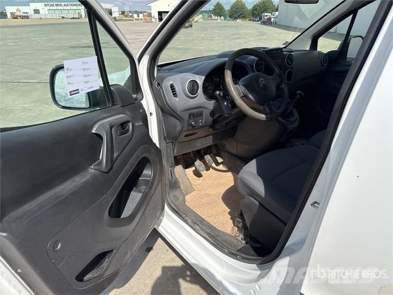 Citroën Berlingo Dangel 4x4 Vehicule Utilitaire Cargo Van Furgonetas /Furgón
