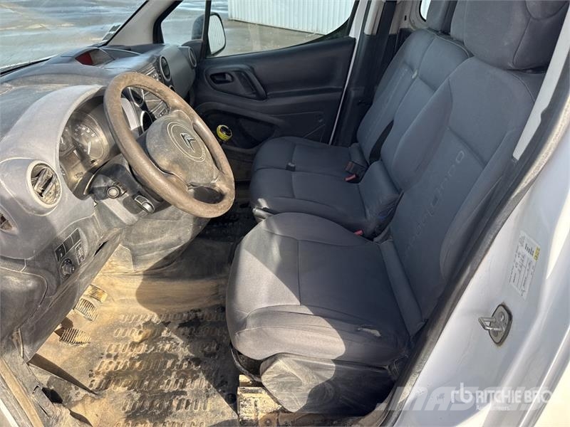 Citroën Berlingo Fourgon Cargo Van Lieferwagen