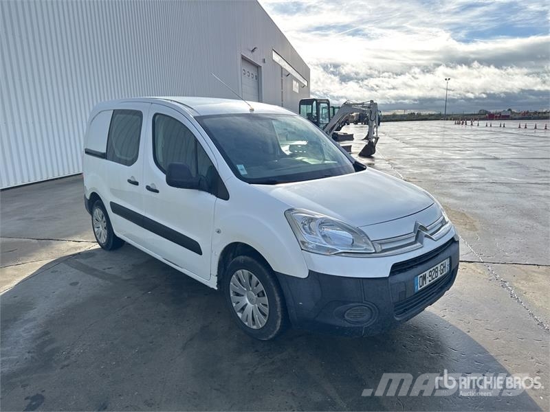 Citroën Berlingo Fourgon Cargo Van Lieferwagen