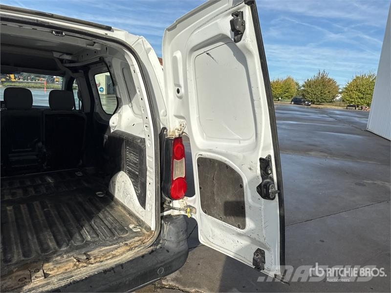 Citroën Berlingo Fourgon Cargo Van Lieferwagen