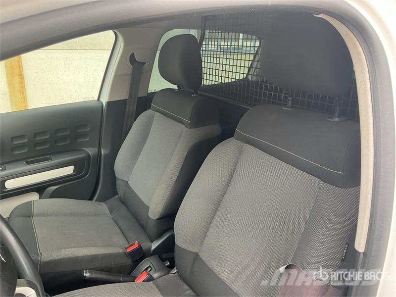 Citroën C3 Automobile Automobily