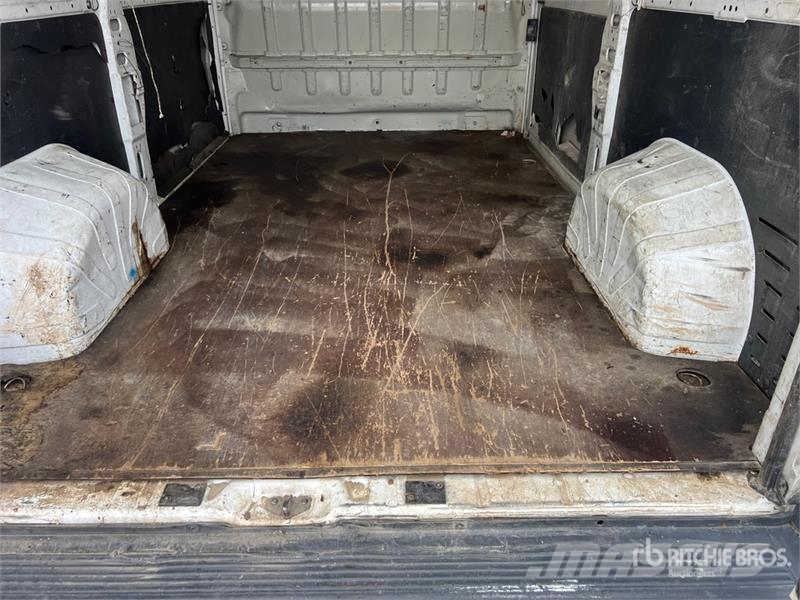 Citroën Jumper Cargo Van Panel vans