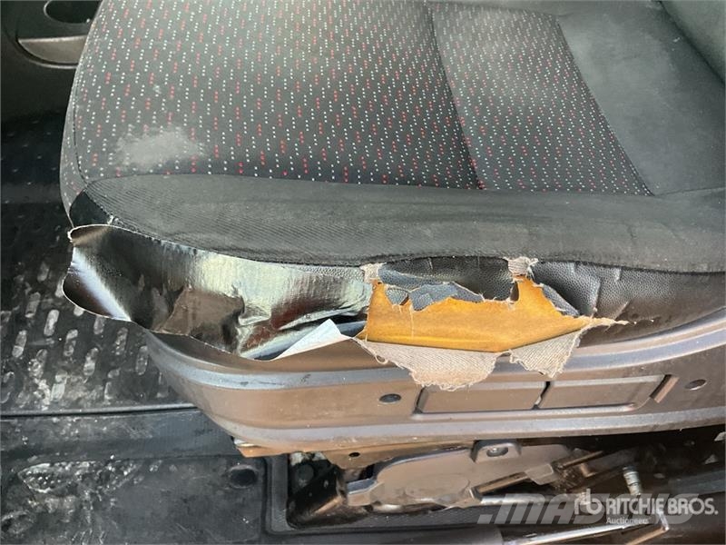 Citroën Jumper Cargo Van شاحنة مقفلة