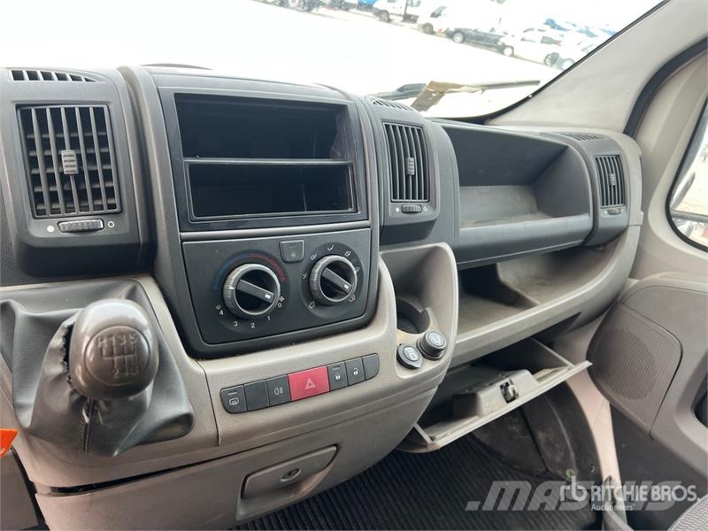 Citroën Jumper Cargo Van Panel vans