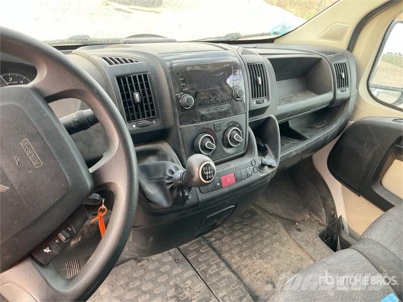 Citroën Jumper HDI Cargo Van Furgonetas /Furgón