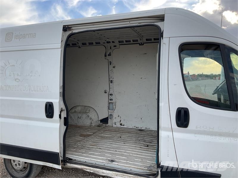 Citroën Jumper HDI Cargo Van Furgonetas /Furgón