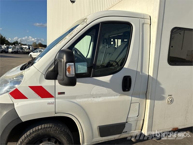 Citroën Jumper Vehicule Utilitaire Cargo Van Panel vans
