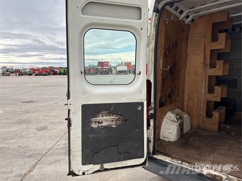 Citroën Jumper Vehicule Utilitaire Cargo Van Panel vans