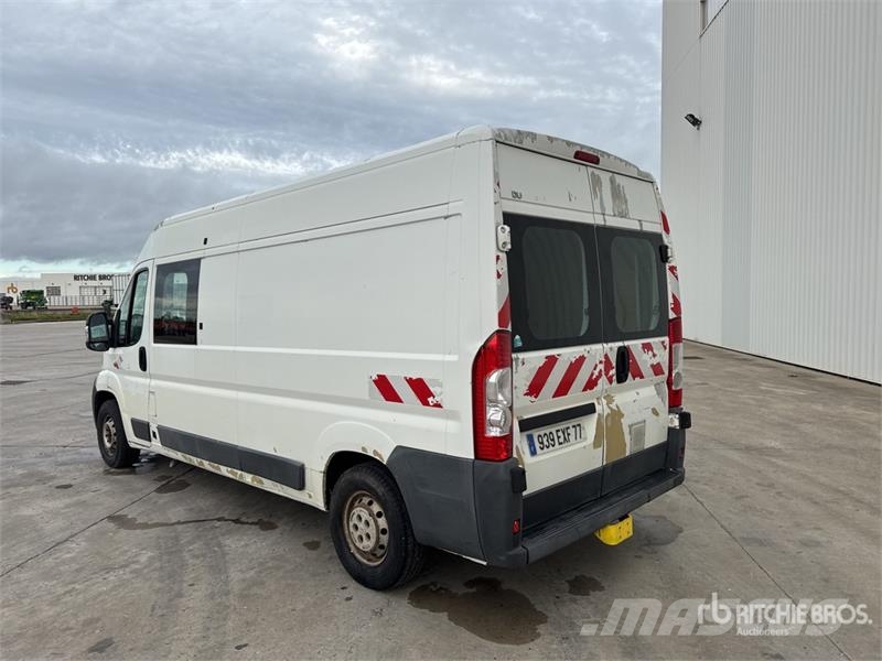 Citroën Jumper Vehicule Utilitaire Cargo Van Panel vans