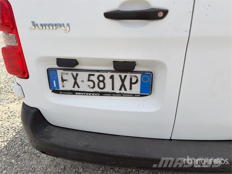 Citroën Jumpy Cargo Van Ванове за доставки