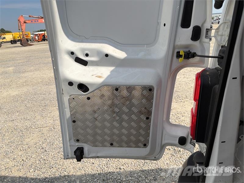Citroën Jumpy Cargo Van Ванове за доставки