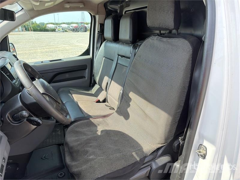 Citroën Jumpy Cargo Van Ванове за доставки