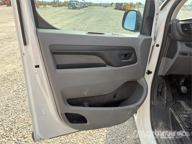 Citroën Jumpy Cargo Van Ванове за доставки