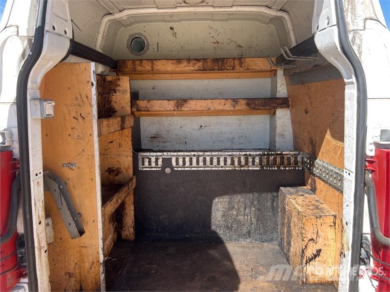 Citroën Jumpy Vehicule Utilitaire Cargo Van Lätta skåpbilar