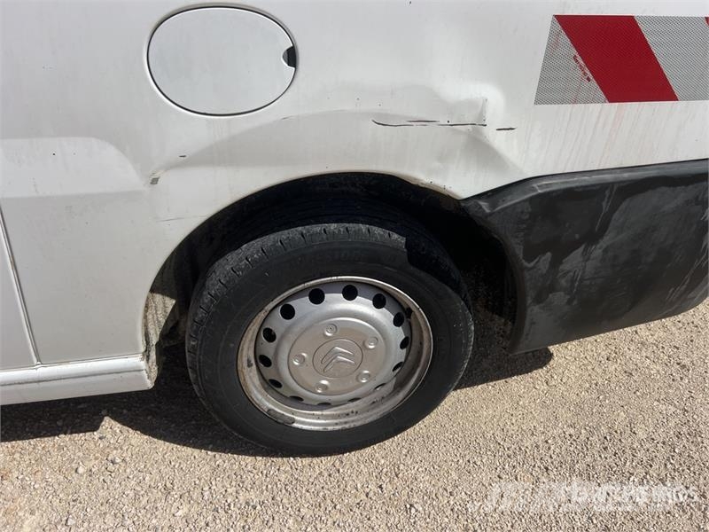 Citroën Jumpy Vehicule Utilitaire Cargo Van Lätta skåpbilar