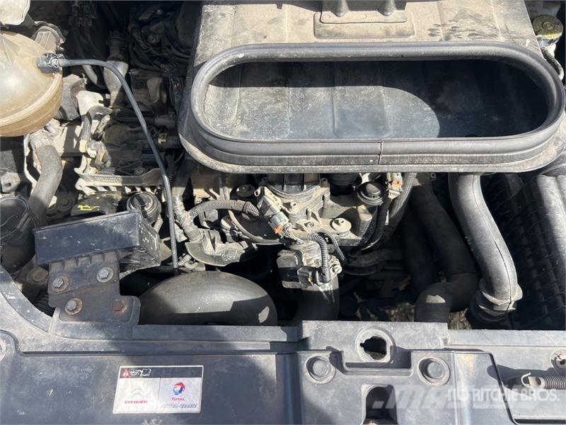 Citroën Jumpy Vehicule Utilitaire Cargo Van Furgonetas /Furgón