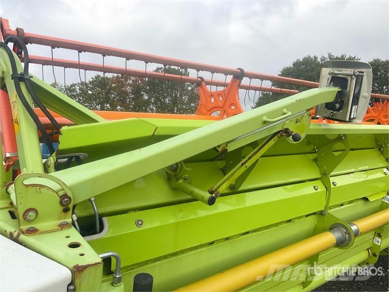 CLAAS 1050 Vario Combine Header Combine harvester heads