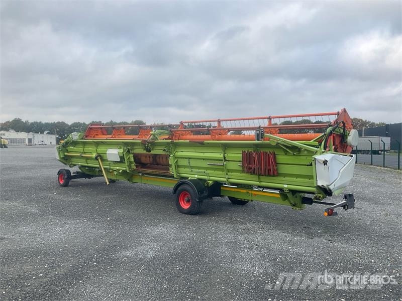 CLAAS 1050 Vario Combine Header Combine harvester heads