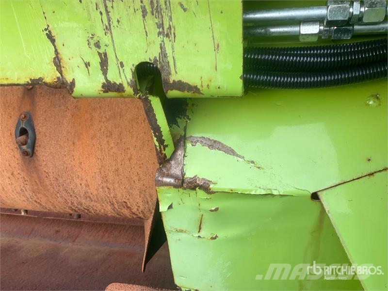 CLAAS 1050 Vario Combine Header Combine harvester heads