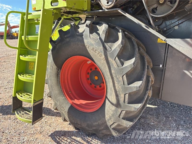 CLAAS 570 C Combine Harvester Mejetærskere
