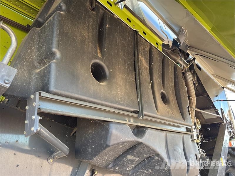 CLAAS 570 C Combine Harvester Mejetærskere