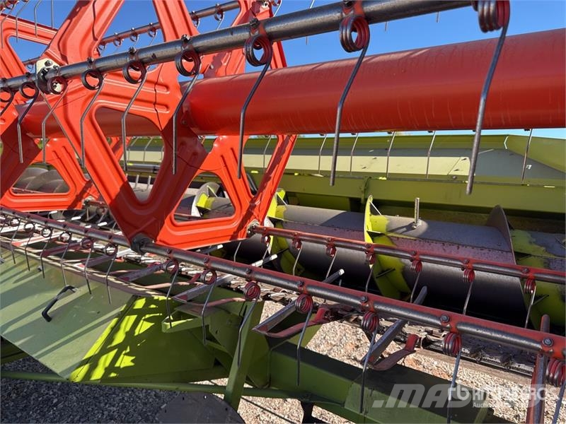 CLAAS 570 C Combine Harvester Mejetærskere