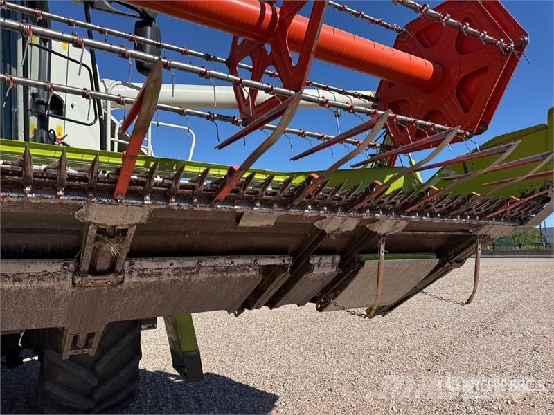 CLAAS 570 C Combine Harvester Mejetærskere
