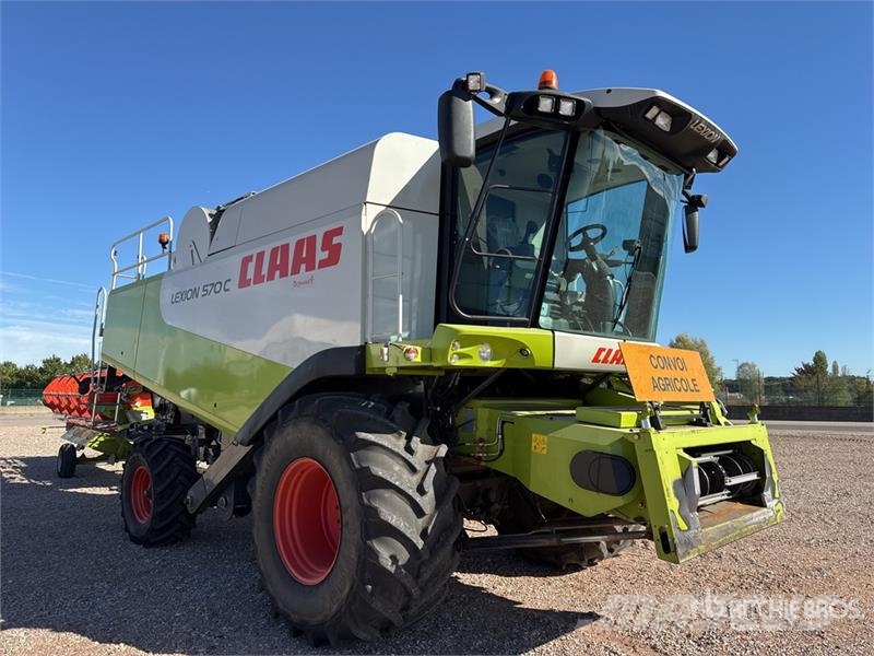 CLAAS 570 C Moissonneuse-Batteuse Combine Harvester Kombinované zberacie stroje