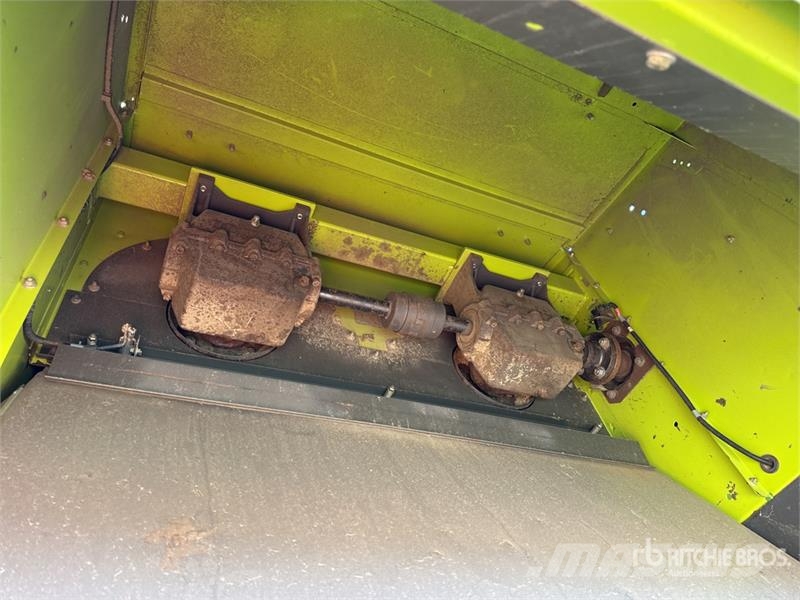 CLAAS 570 C Moissonneuse-Batteuse Combine Harvester Kombinované zberacie stroje