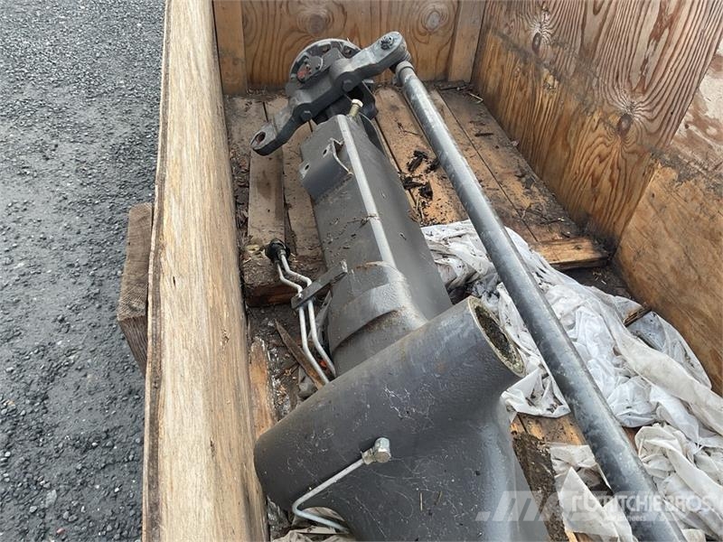CLAAS 570 Rear Axle Ejes