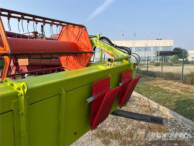 CLAAS 570 TERRA TRAC Combine Harvester Skördetröskor