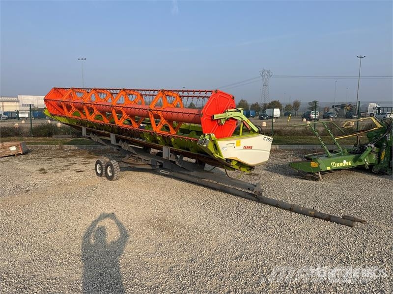 CLAAS 570 TERRA TRAC Combine Harvester Skördetröskor