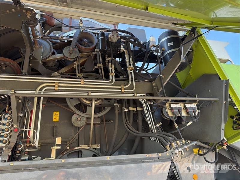 CLAAS 570 TERRA TRAC Combine Harvester Θεριζοαλωνιστικές μηχανές