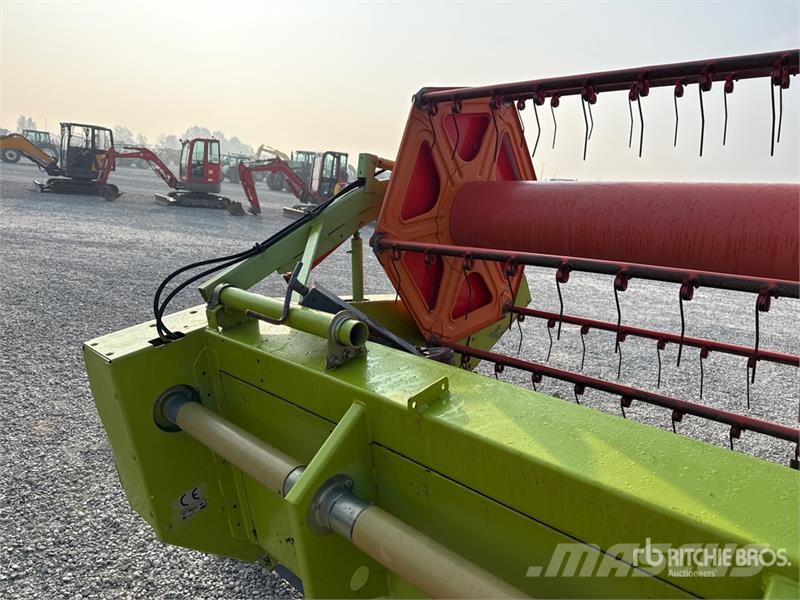CLAAS 570 TERRA TRAC Combine Harvester Skördetröskor